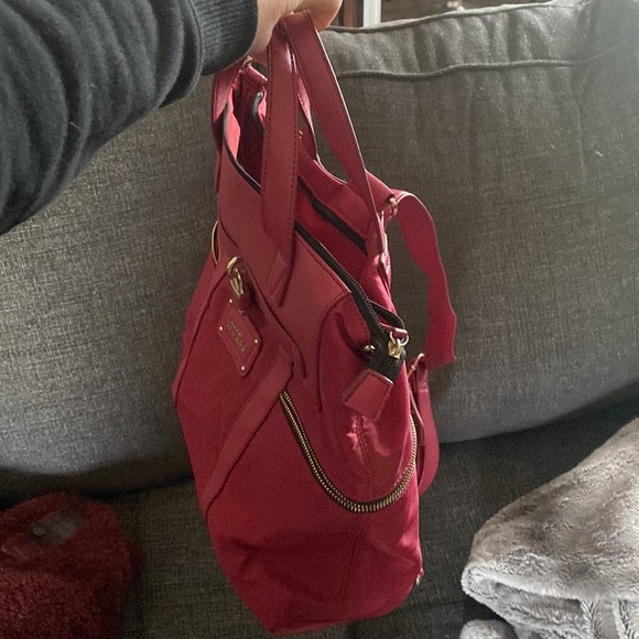 Practically NEW Guess backpack - Picture 3 of 6